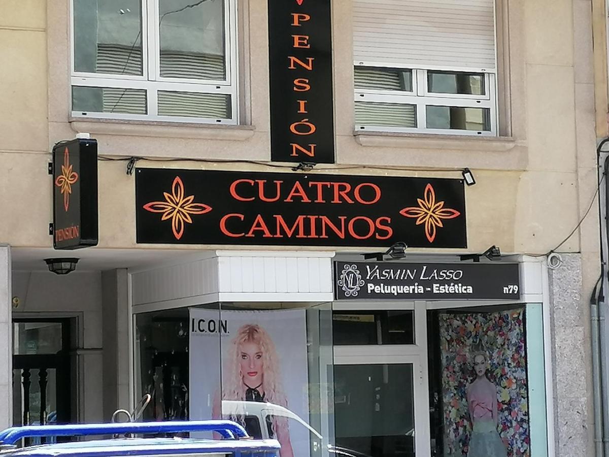 Отель Cuatro Caminos Саррия Экстерьер фото
